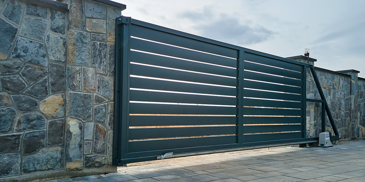 Groundhog Fence, Driveway Gate Automation