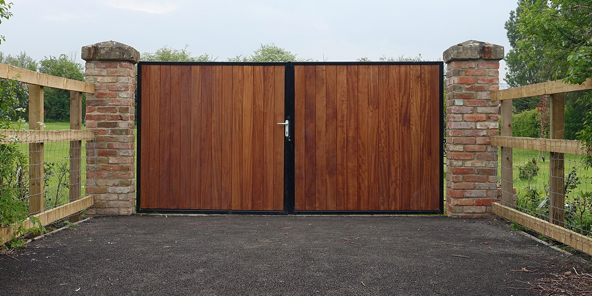 Gate Automation, Groundhog Fence